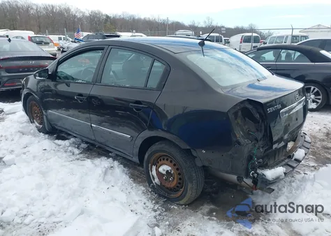 2010 Nissan Sentra 2.0S z USA, uszkodzony, nr VIN 3N1AB6AP9AL637747